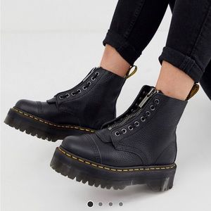 Dr Martens Sinclair Platform Boot